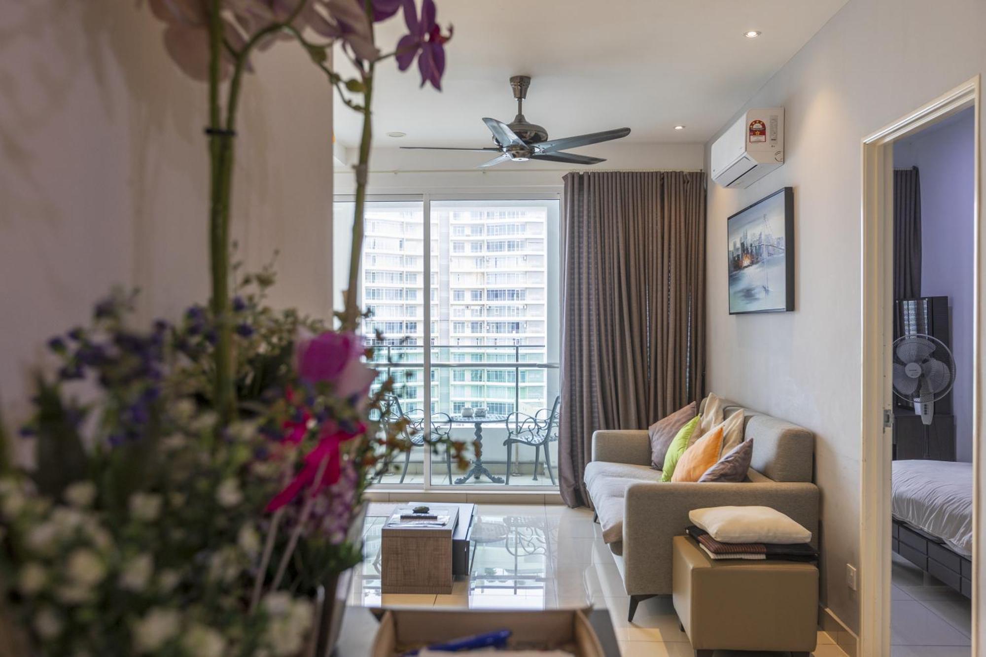 Sky Suites Τζωρτζ Τάουν Εξωτερικό φωτογραφία